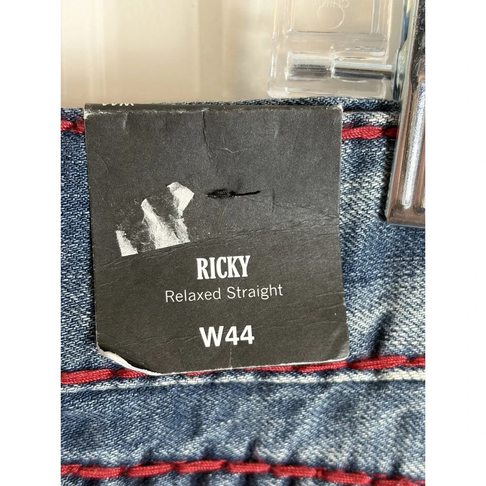 NWT!!! True Religion Ricky Flap T Jeans, Relaxed Straight, Sz 44 Red Stitching